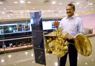 isro mars orbiter mission team wins space pioneer... isro mars orbiter mission team wins space pioneer...