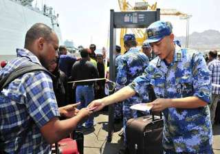 29 sri lankans return from yemen - India TV 29 sri lankans return from yemen - India TV