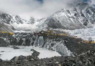nepal may let everest climbs restart despite... nepal may let everest climbs restart despite...