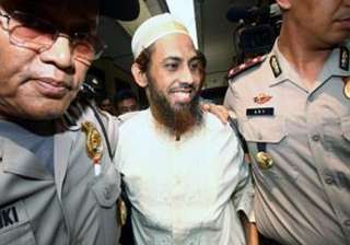 indonesian court jails bali bomb maker for 20... indonesian court jails bali bomb maker for 20...