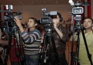 iraq backs off on forcing 44 media outlets closed... iraq backs off on forcing 44 media outlets closed...