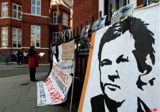 julian assange not leaving embassy says wikileaks... julian assange not leaving embassy says wikileaks...