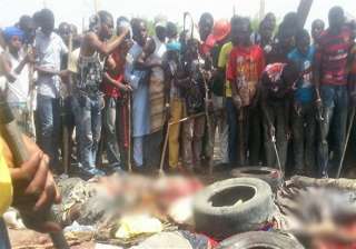 nigeria attacks on christians kill at least 100 -... nigeria attacks on christians kill at least 100 -...