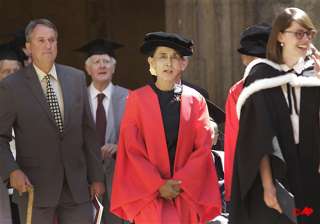 oxford honours star democracy icon suu kyi -... oxford honours star democracy icon suu kyi -...