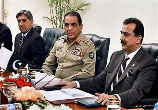 pak army chief gen kayani demands gilani should... pak army chief gen kayani demands gilani should...