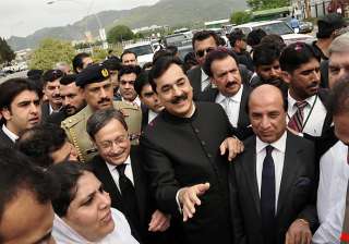 petitions filed in pak court against gilani... petitions filed in pak court against gilani...