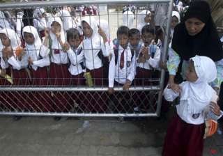 powerful earthquake strikes indonesian coast... powerful earthquake strikes indonesian coast...