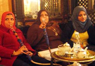 sheesha smoking banned in pak punjab - India TV sheesha smoking banned in pak punjab - India TV