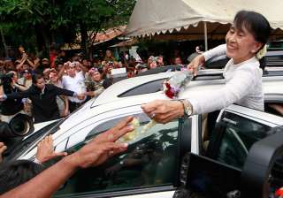 suu kyi returns home after 1st trip in 24 years -... suu kyi returns home after 1st trip in 24 years -...