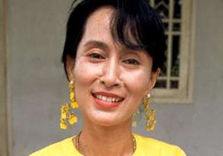suu kyi turns 67 at home in uk - India TV suu kyi turns 67 at home in uk - India TV