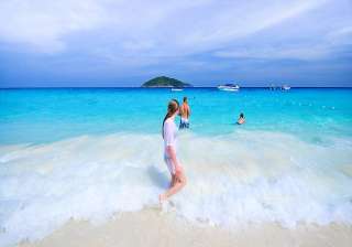 top 10 sea beaches of the world - India TV top 10 sea beaches of the world - India TV