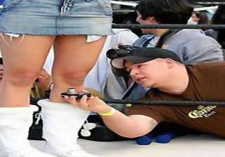 top massachusetts court rules upskirt photos... top massachusetts court rules upskirt photos...