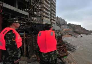 typhoon hits eastern china with strong winds rain... typhoon hits eastern china with strong winds rain...