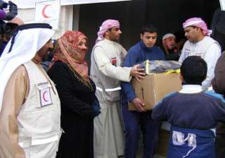 uae charity donates clothes to 4 000 pakistani... uae charity donates clothes to 4 000 pakistani...