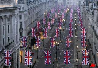 uk royal wedding to be streamed live on youtube -... uk royal wedding to be streamed live on youtube -...