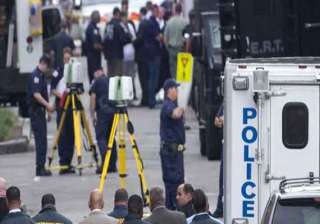 us national guard gunman shoots at fellow guards... us national guard gunman shoots at fellow guards...