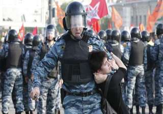 us officials issue alert for americans in russia... us officials issue alert for americans in russia...
