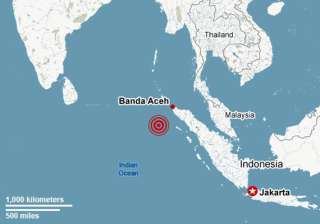 7.3 quake hits off indonesia panic no injuries -... 7.3 quake hits off indonesia panic no injuries -...