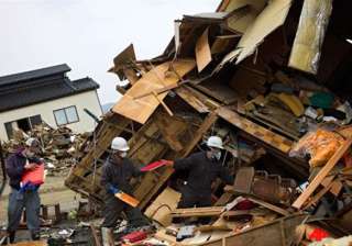 7.1 quake rattles japan - India TV 7.1 quake rattles japan - India TV