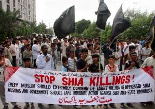 6 shias killed in sectarian attack in balochistan... 6 shias killed in sectarian attack in balochistan...