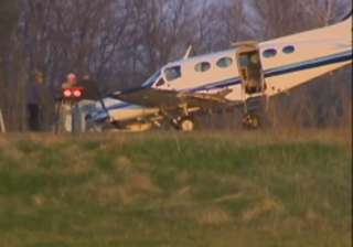 80 year old woman lands plane with pilot... 80 year old woman lands plane with pilot...