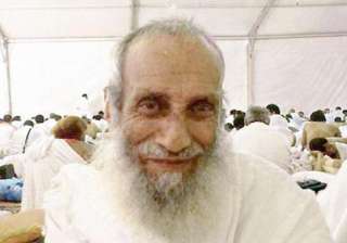 80 year old cleric in saudi performs 60 hajjs -... 80 year old cleric in saudi performs 60 hajjs -...