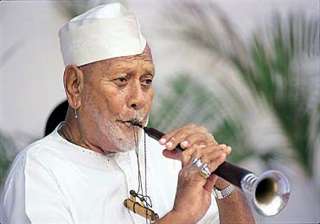 7 years since death bismillah khan s family... 7 years since death bismillah khan s family...