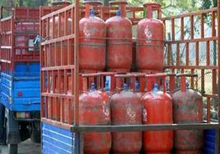 aligarh city saved from bhopal type massive gas... aligarh city saved from bhopal type massive gas...