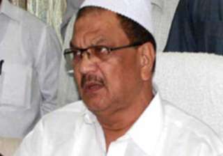 andhra pradesh minister abstains from hoisting... andhra pradesh minister abstains from hoisting...