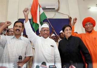 anna kejriwal declare assets demand videography... anna kejriwal declare assets demand videography...