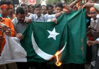 41 bjp workers held for burning pak flag in tn -... 41 bjp workers held for burning pak flag in tn -...