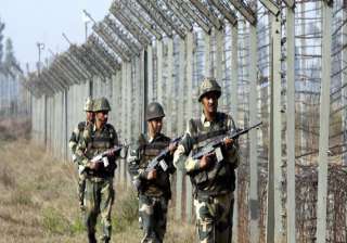 4 bsf jawans injured in hand grenade explosion -... 4 bsf jawans injured in hand grenade explosion -...