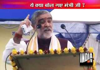 bihar health minister threatens to cut off... bihar health minister threatens to cut off...