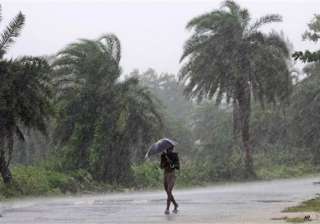 cyclone phailin moves towards phulbani odisha... cyclone phailin moves towards phulbani odisha...