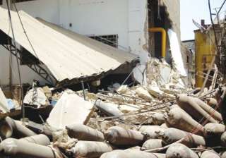 cylinder explosion in factory seven injured -... cylinder explosion in factory seven injured -...