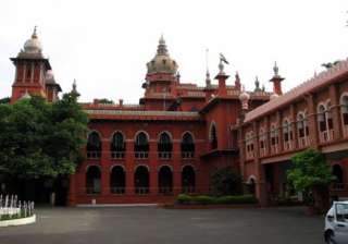 dalit youth ilavarasan death madras hc restrains... dalit youth ilavarasan death madras hc restrains...