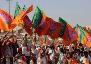 delhi bjp draws up 7 point questionnaire for... delhi bjp draws up 7 point questionnaire for...