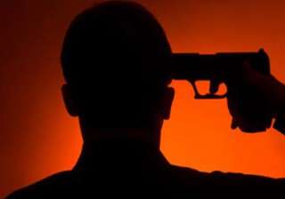 delhi police officer succumbs to bullet injury -... delhi police officer succumbs to bullet injury -...