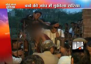 delhi boy survives 2 hour ordeal after iron rod... delhi boy survives 2 hour ordeal after iron rod...