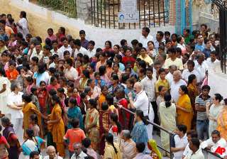 devotees offer prayers at sai baba s ashram... devotees offer prayers at sai baba s ashram...