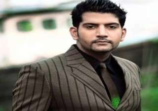 drunk mtv roadies winner ashutosh kaushik gets... drunk mtv roadies winner ashutosh kaushik gets...