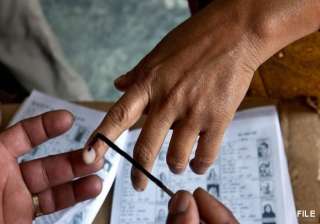 ec extends polling time in bengal to boost voter... ec extends polling time in bengal to boost voter...