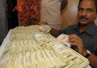 fake notes seized in hyderabad three held - India... fake notes seized in hyderabad three held - India...