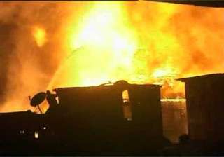 fire on 15th floor of south mumbai building no... fire on 15th floor of south mumbai building no...