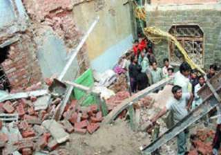 five dead in house collapse during rains in up -... five dead in house collapse during rains in up -...