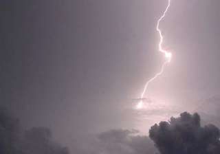 five killed by lightning in karnataka village -... five killed by lightning in karnataka village -...