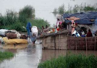 ganga in spate 15 villages inundated in maldah -... ganga in spate 15 villages inundated in maldah -...