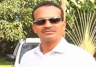goa education minister detained at mumbai airport... goa education minister detained at mumbai airport...