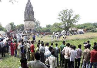 gold hunt frenzy reaches adampur 300 sq metres... gold hunt frenzy reaches adampur 300 sq metres...