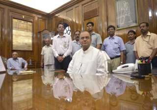 govt liberalises defence manufacturing delicenses... govt liberalises defence manufacturing delicenses...